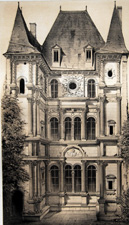 Maison de Diane de Poitiers, a Orleans