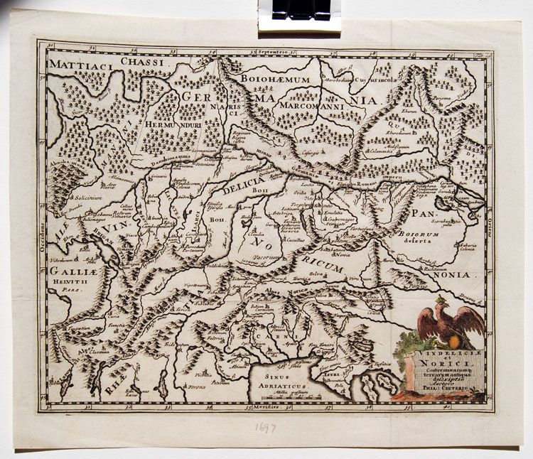 Phillipi Cluverii's Vindeliciae et Norici 1697 (Switzerland antique map)