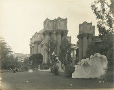 Peristyle, Colonnades, Palace of Fine Arts